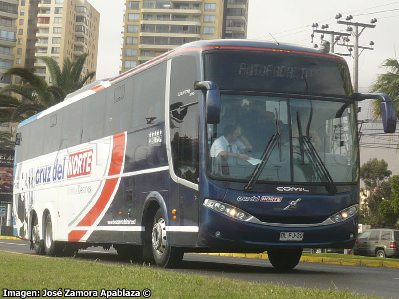 Comil Campione 3.65 / Volvo B-12R / Cruz del Norte