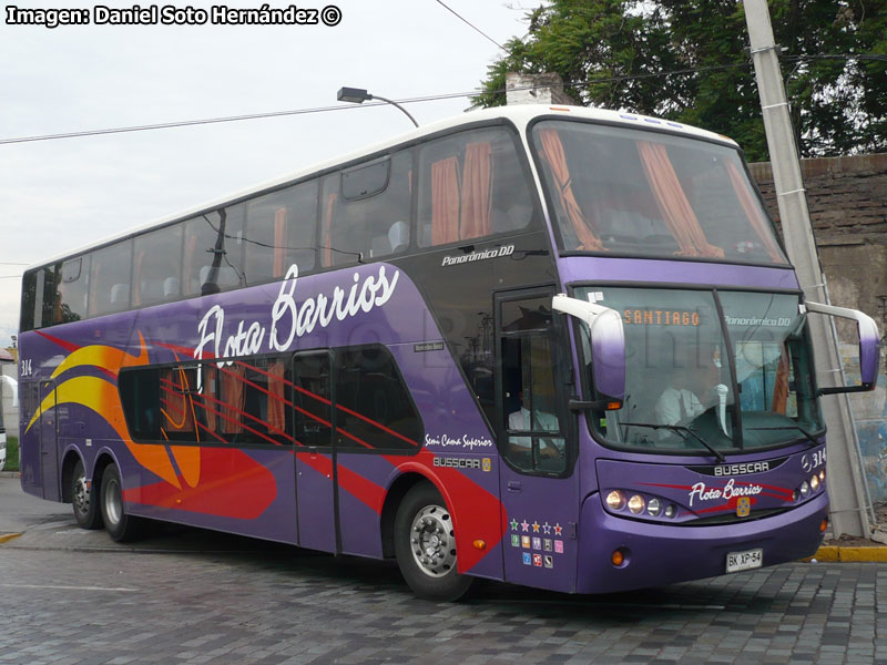 Busscar Panorâmico DD / Mercedes Benz O-500RSD-2442 / Flota Barrios