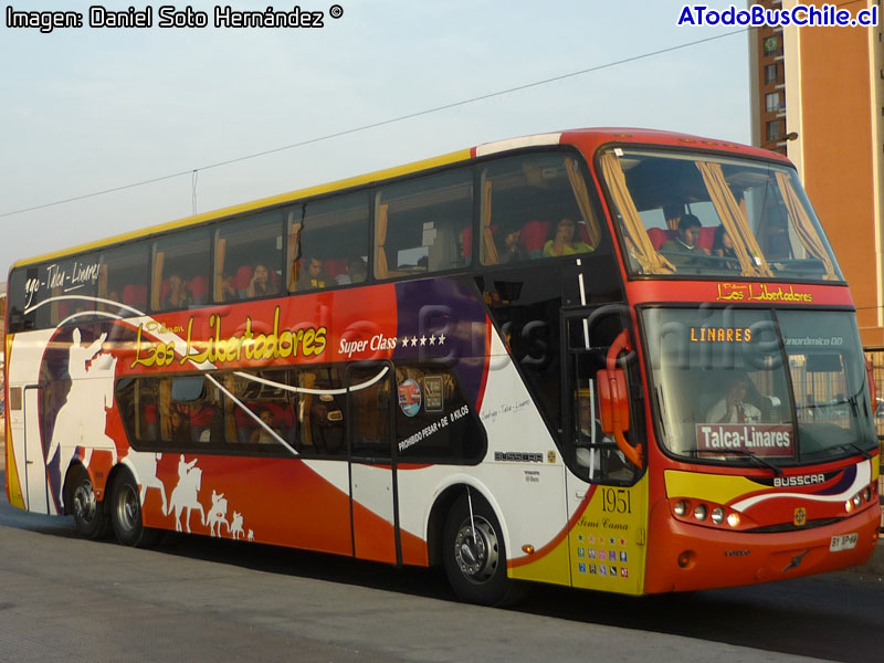 Busscar Panorâmico DD / Volvo B-12R / Los Libertadores