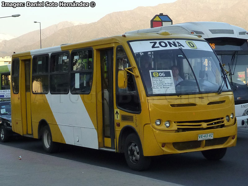 Induscar Caio Piccolo / Mercedes Benz LO-915 / Servicio Alimentador D-06