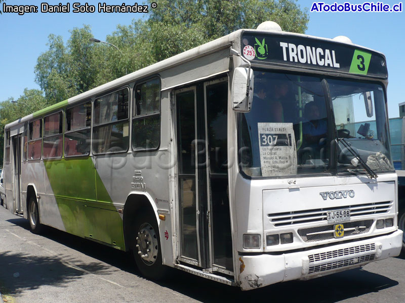 Busscar Urbanuss / Volvo B-10M / Servicio Troncal 307