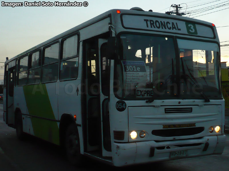 Maxibus Urbano / Mercedes Benz OH-1420 / Servicio Troncal 301e