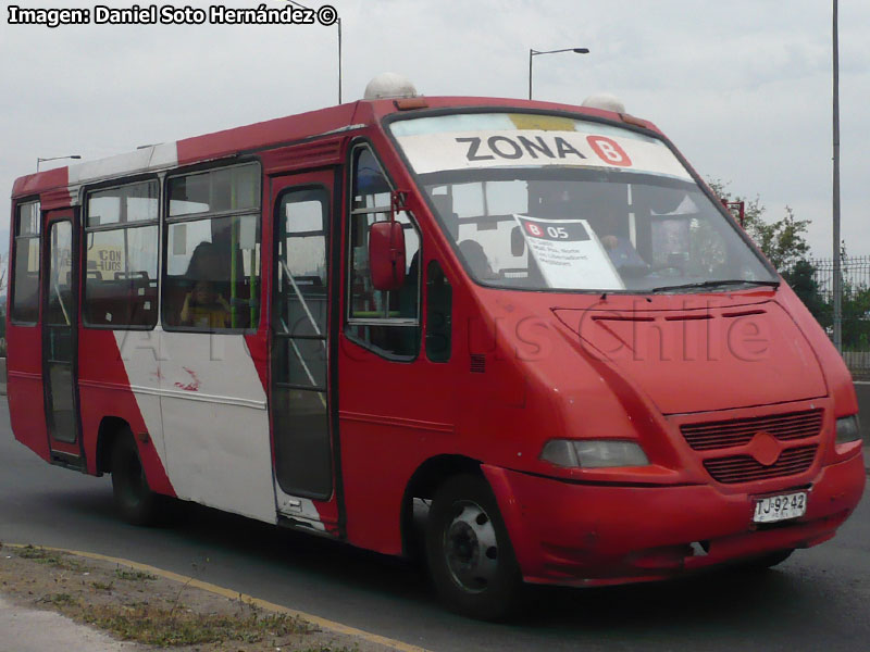 Metalpar Pucará 2000 / Mercedes Benz LO-914 / Servicio Alimentador B-05