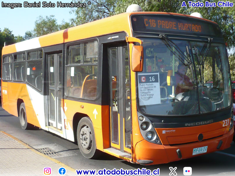 Neobus Mega / Mercedes Benz OH-1115L-SB / Servicio Alimentador C-16