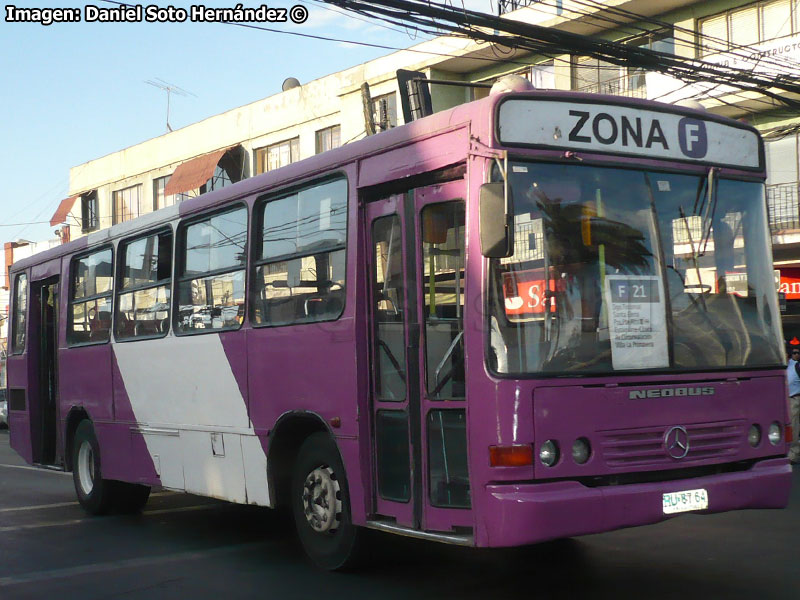 Neobus Mega / Mercedes Benz OH-1420 / Servicio Alimentador F-21