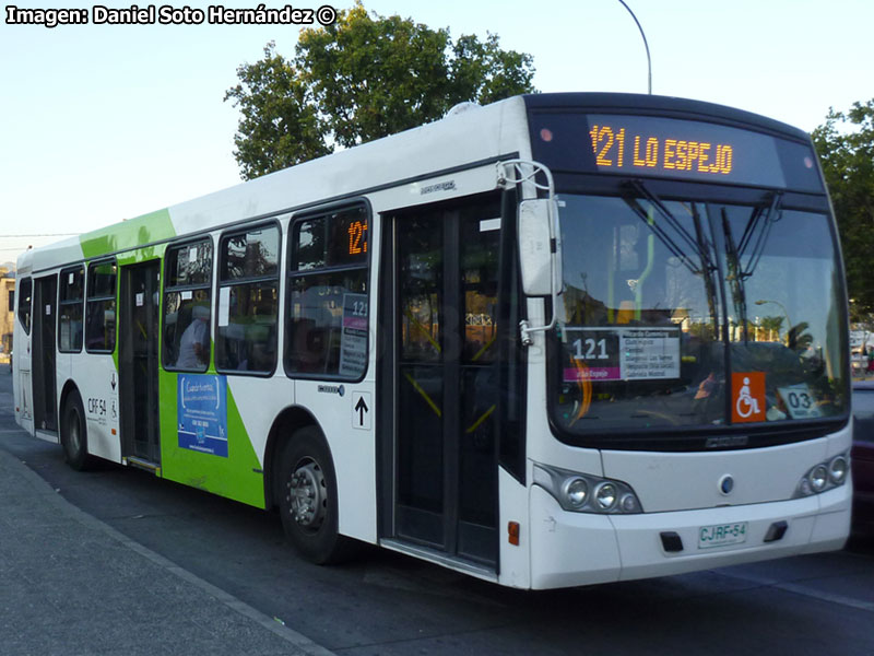 Induscar Caio Mondego L / Volvo B-7R-LE / Servicio Troncal 121