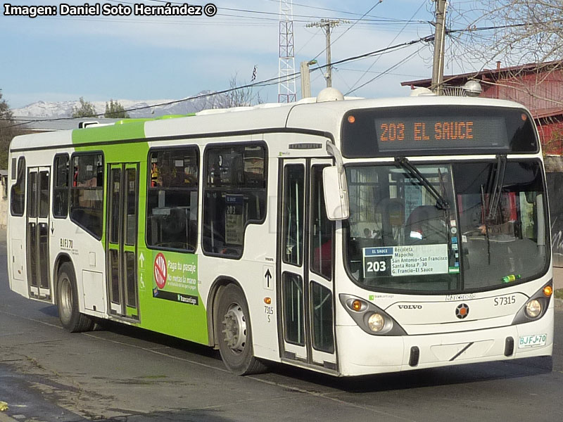 Marcopolo Gran Viale / Volvo B-7R-LE / Servicio Troncal 203