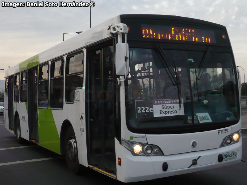 Induscar Caio Mondego L / Volvo B-7R-LE / Servicio Troncal 222e