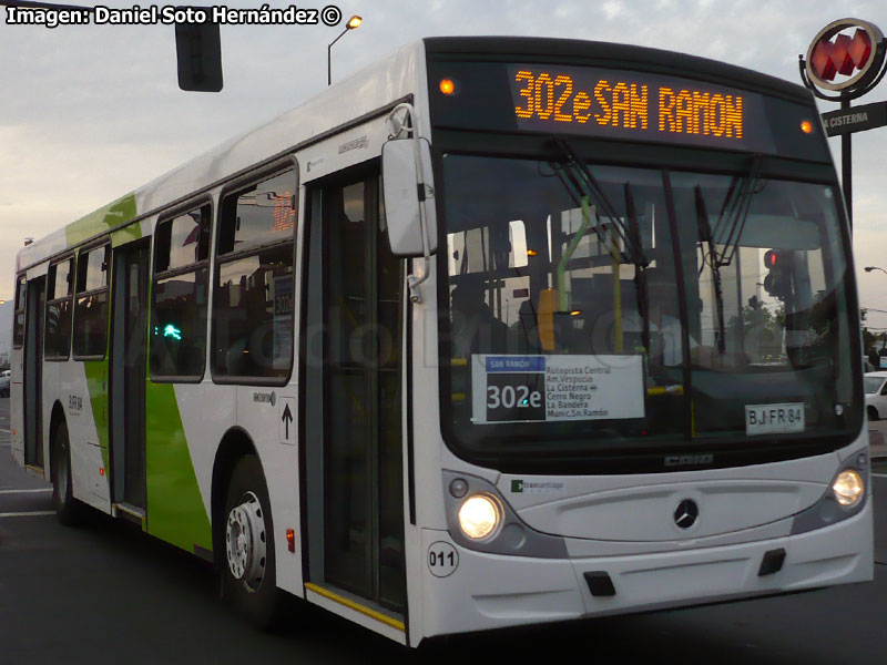 Induscar Caio Mondego H / Mercedes Benz O-500U-1726 / Servicio Troncal 302e