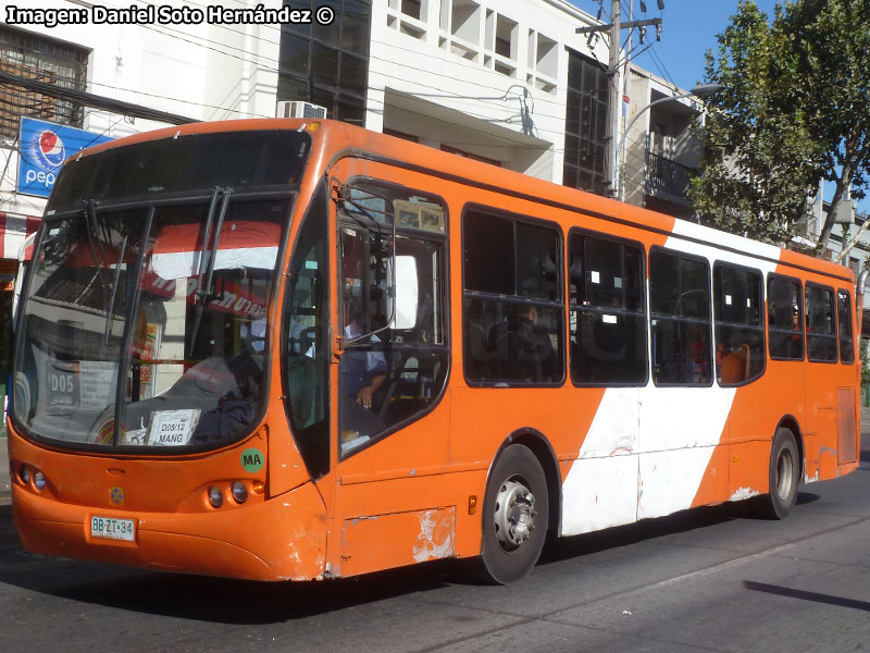 Busscar Urbanuss Pluss / Volvo B-7R-LE / Servicio Alimentador D-05