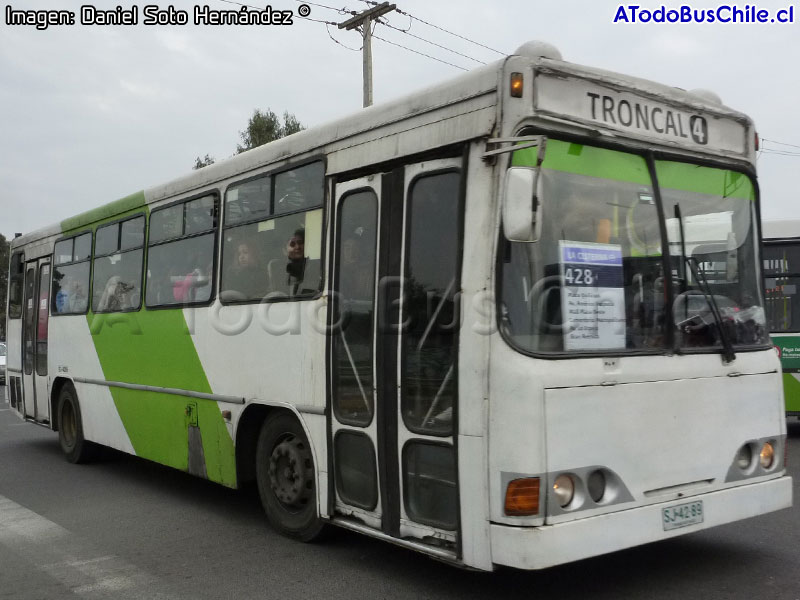 Cuatro Ases Metrópolis SMX / Mercedes Benz OH-1420 / Servicio Troncal 428