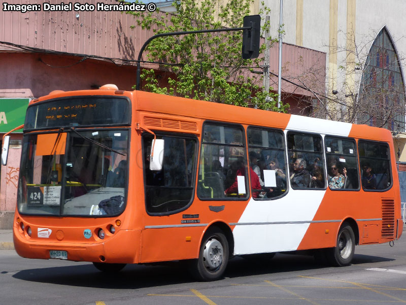 Metalpar Tronador / Mercedes Benz OH-1115L-SB / Servicio Troncal 424