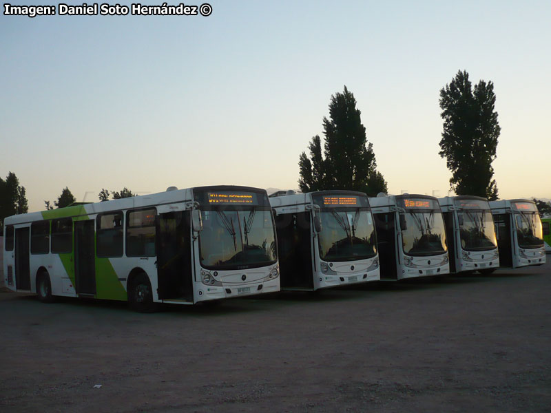 Induscar Caio Mondego H / Mercedes Benz O-500U-1725 / Flota de Apoyo a Servicio Troncal 301