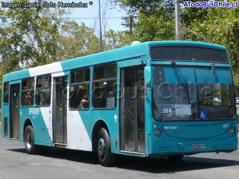 Induscar Caio Mondego H / Mercedes Benz O-500U-1725 / Servicio Alimentador J-04