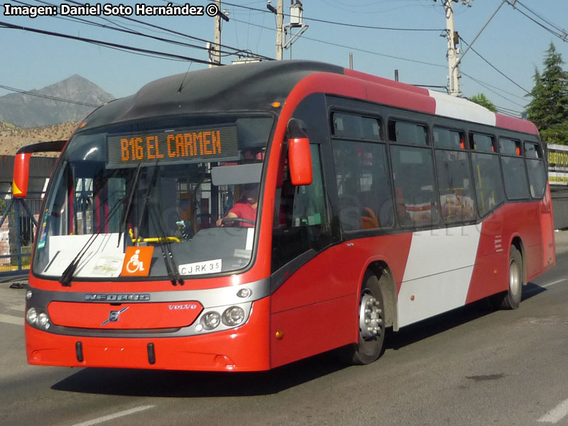 Neobus Mega BRS / Volvo B-7R-LE / Servicio Alimentador B-16