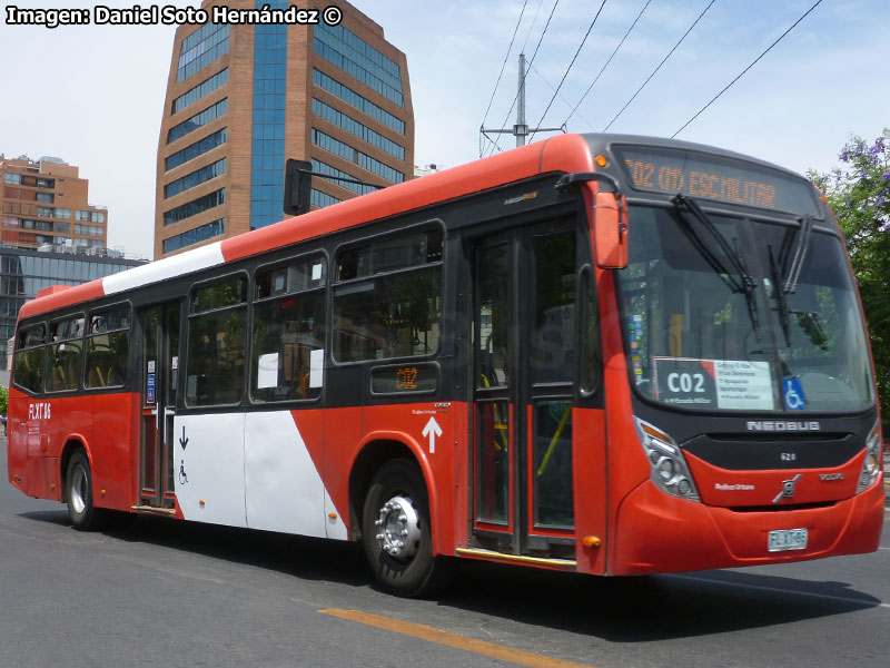 Neobus Mega Plus / Volvo B-290R-LE Euro5 / Servicio Alimentador C-02