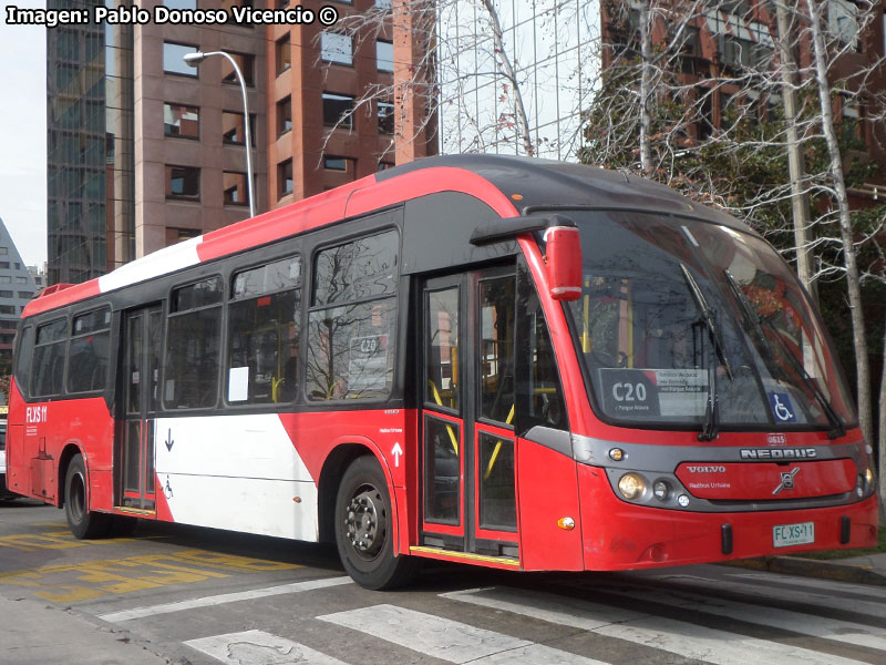 Neobus Mega BRS / Volvo B-290R-LE Euro5 / Servicio Alimentador C-20