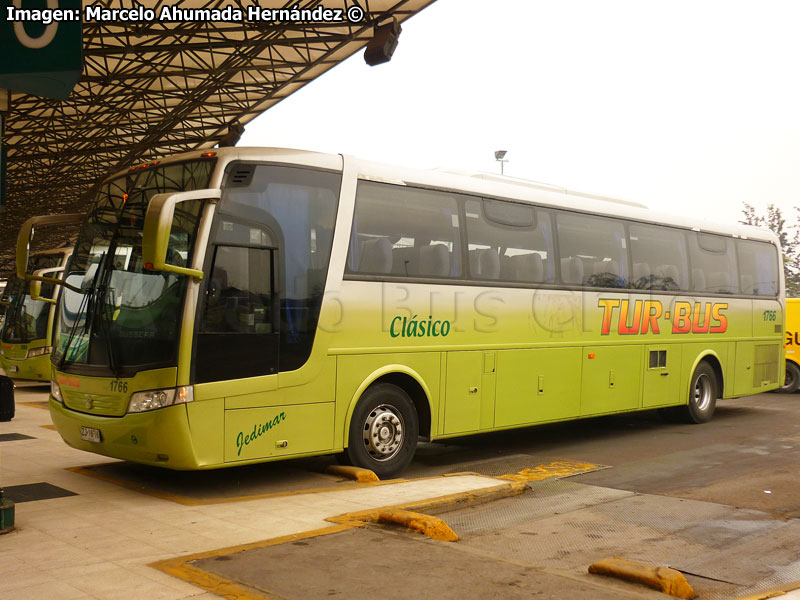 Busscar Vissta Buss LO / Scania K-340 / Tur Bus