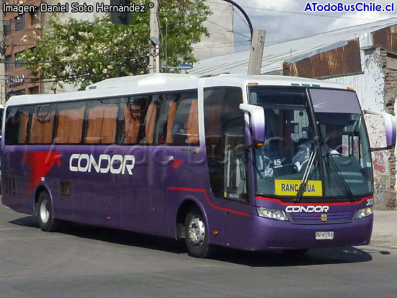Busscar Vissta Buss LO / Mercedes Benz O-400RSE / Cóndor Bus