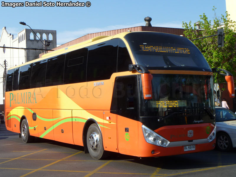 Zhong Tong Navigator LCK6129H / Pullman Palmira