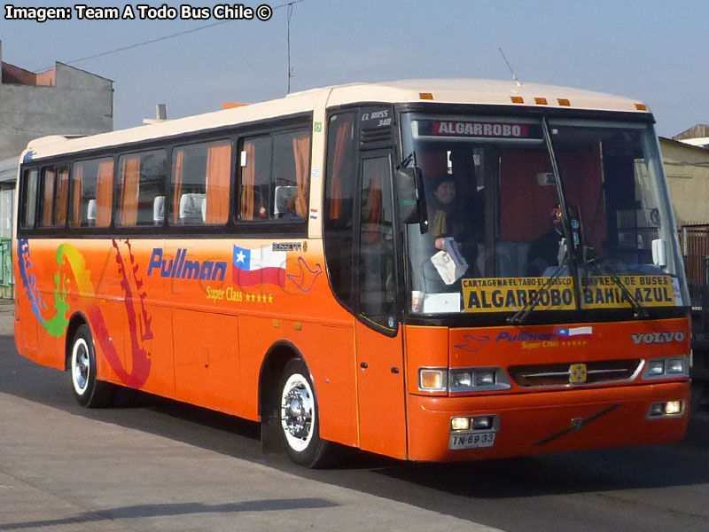 Busscar El Buss 340 / Volvo B-7R / Bahía Azul