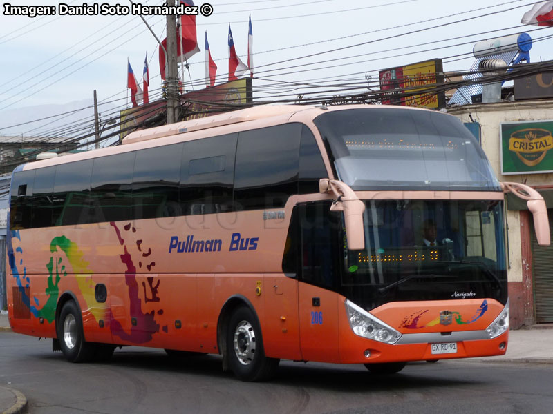 Zhong Tong Navigator LCK6137H / Pullman Bus Costa Central S.A.