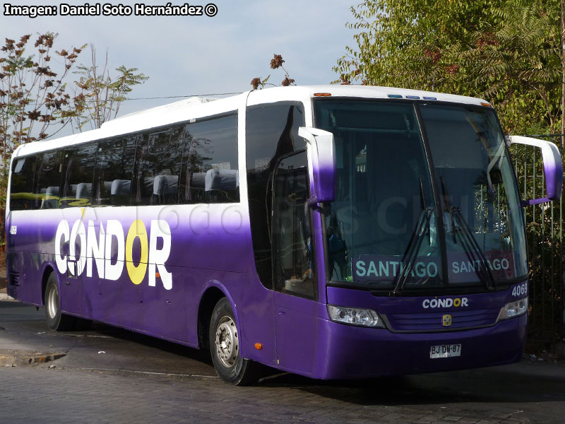 Busscar Vissta Buss LO / Mercedes Benz O-500RS-1636 / Cóndor Bus