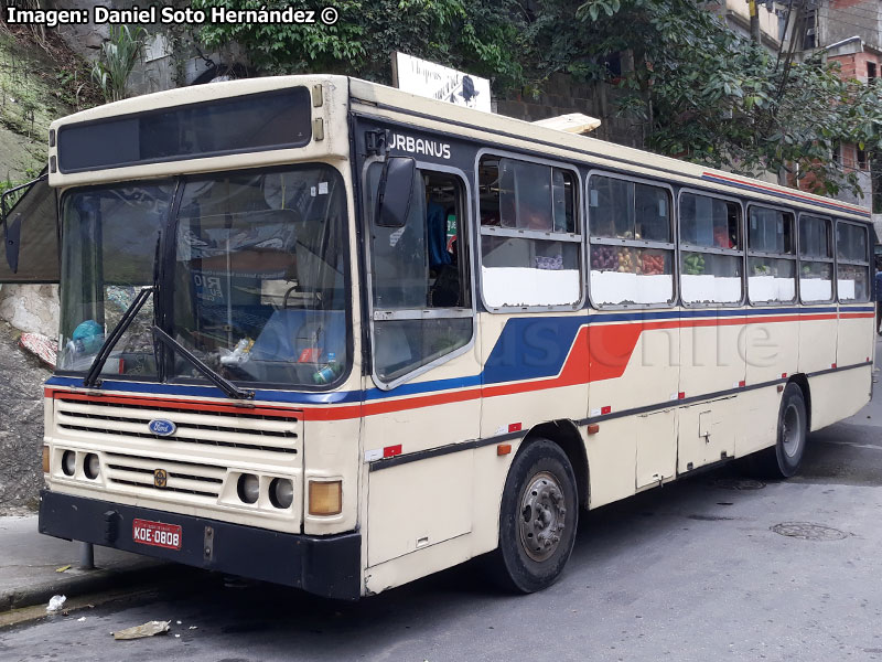 Busscar Urbanus / Ford B-1618 / Particular (Río de Janeiro - Brasil)