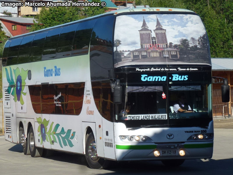 Young Man Skyliner JNP6137S / Gama Bus