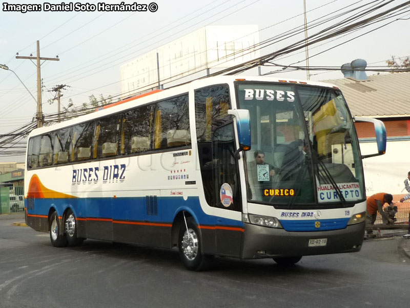 Busscar Vissta Buss HI / Mercedes Benz O-400RSD / Buses Díaz