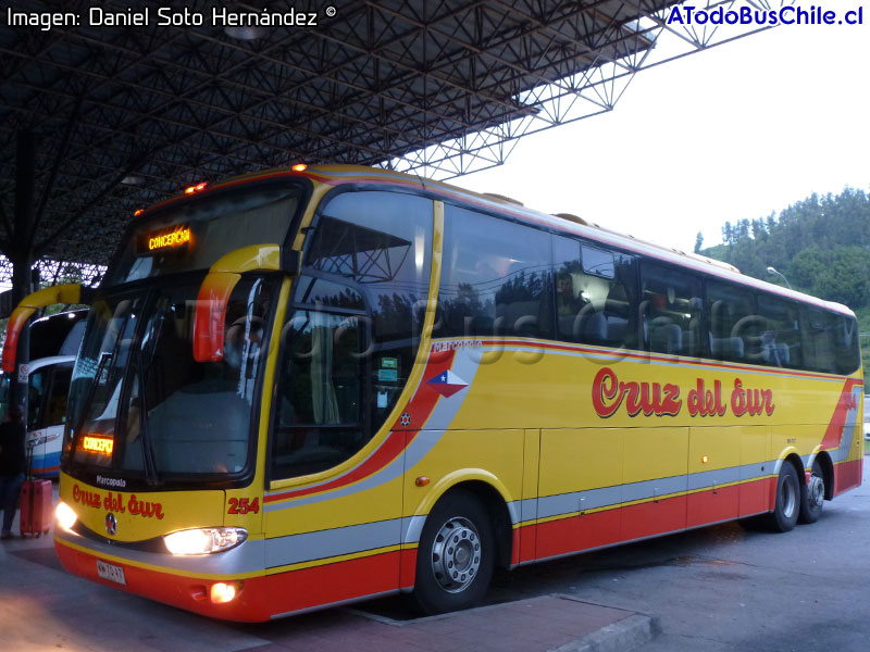 Marcopolo Paradiso G6 1200 / Volvo B-12R / Cruz del Sur