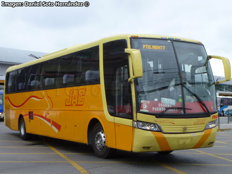 Busscar Vissta Buss LO / Mercedes Benz O-400RSL / Buses JAC