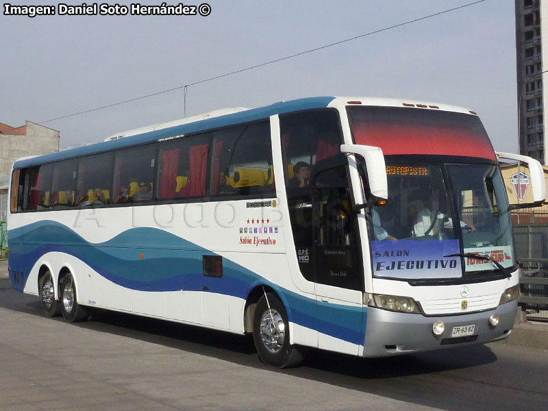 Busscar Jum Buss 360 / Mercedes Benz O-500RSD-2036 / Turis Sur