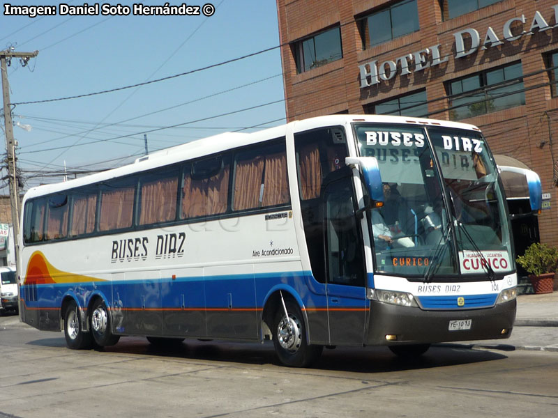 Busscar Vissta Buss HI / Mercedes Benz O-400RSD / Buses Díaz