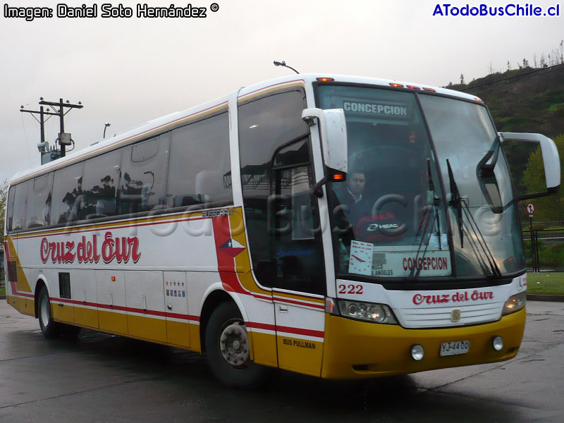 Busscar Vissta Buss LO / Mercedes Benz O-400RSE / Cruz del Sur