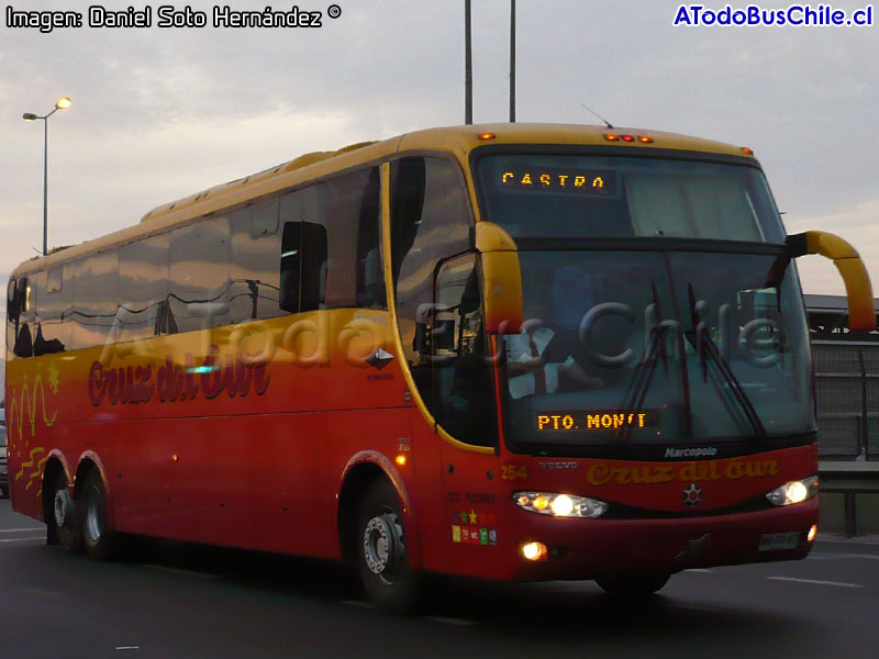 Marcopolo Paradiso G6 1200 / Volvo B-12R / Cruz del Sur