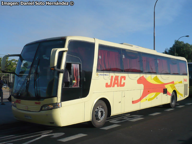 Busscar Vissta Buss LO / Mercedes Benz O-400RSE / Buses JAC