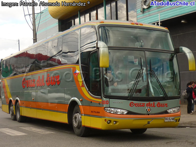 Marcopolo Paradiso G6 1200 / Volvo B-12R / Cruz del Sur