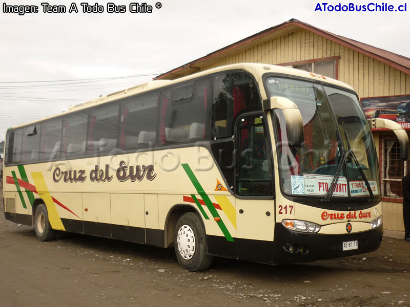 Marcopolo Andare Class 1000 / Mercedes Benz O-400RSE / Cruz del Sur (Auxiliar TransChiloé)