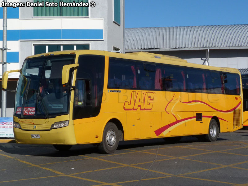 Busscar Vissta Buss LO / Mercedes Benz O-400RSL / Buses JAC