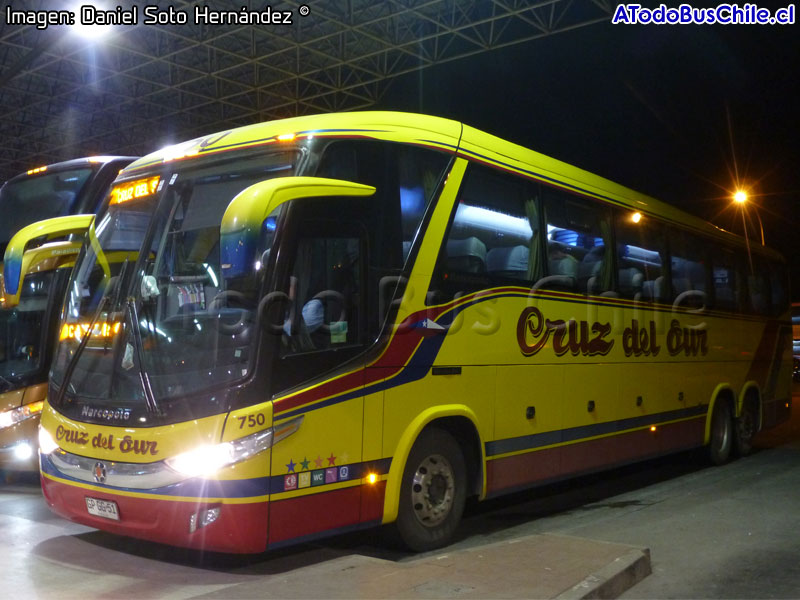 Marcopolo Paradiso G7 1200 / Mercedes Benz O-500RSD-2441 BlueTec5 / Cruz del Sur