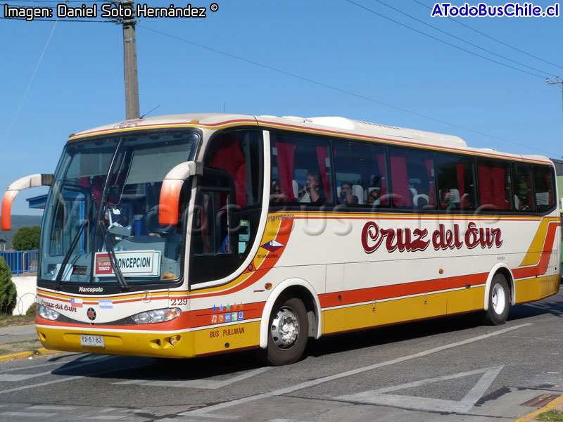 Marcopolo Viaggio G6 1050 / Mercedes Benz O-400RSE / Cruz del Sur