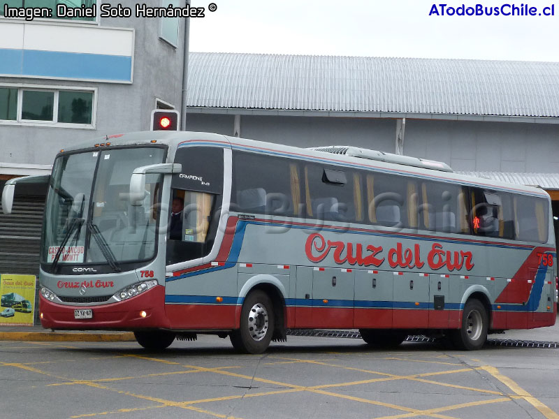 Comil Campione 3.45 / Mercedes Benz O-500RS-1836 / Cruz del Sur