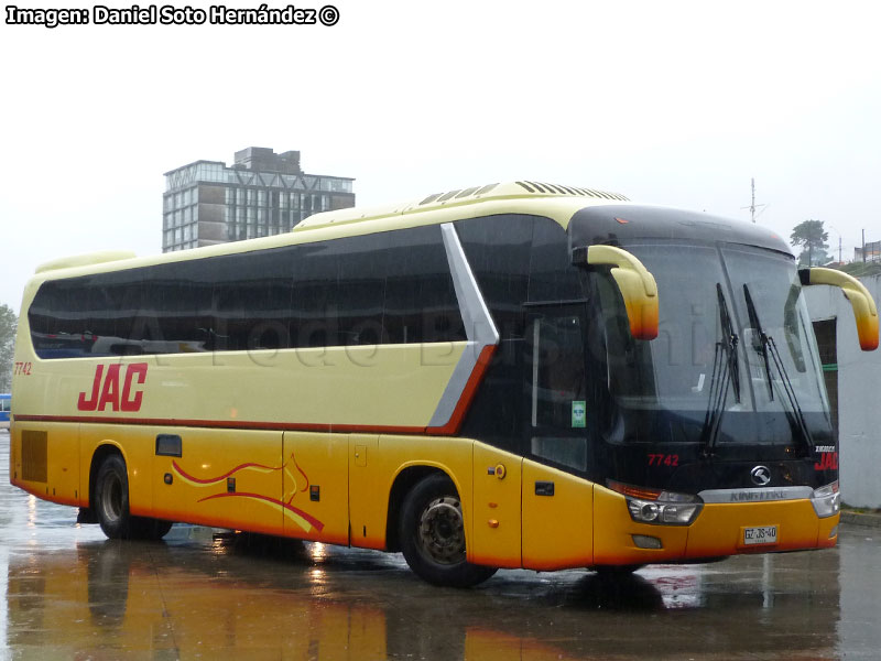 King Long XMQ6130Y Euro4 / Buses JAC