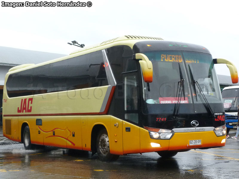 King Long XMQ6130Y Euro4 / Buses JAC