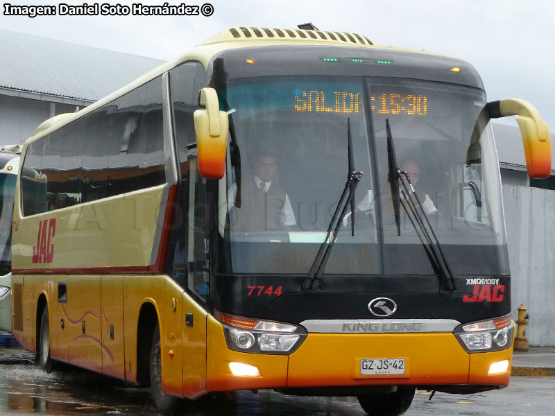 King Long XMQ6130Y Euro4 / Buses JAC