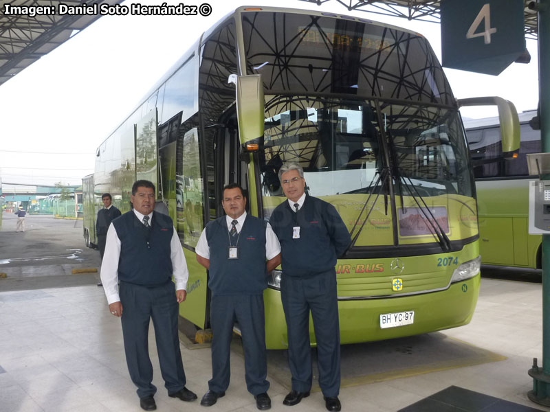 Tripulación Unidad Nº 2074 Tur Bus | Conductor: José Zamora Apablaza / 2º Conductor: Marco Zamora Apablaza / 3º Conductor (Posta Santiago - Coquimbo)