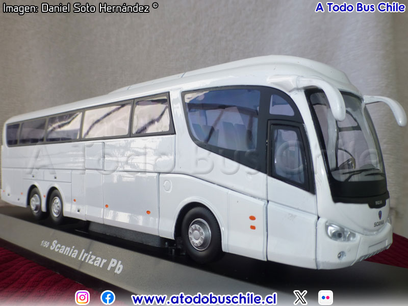 Miniatura 1:50 Cararama | Irizar PB 3.90 / Scania K-480EB eev5
