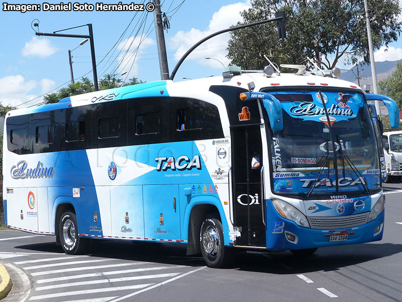 Megabuss Crucero I / Hino AK500-1726 / TACA (Ecuador)