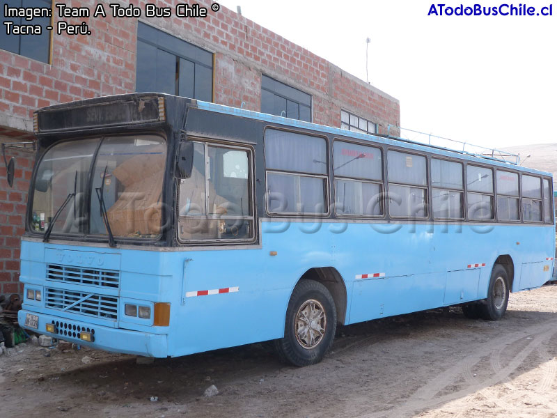 Caio Amelia / Volvo B-58 / Particular (Perú)